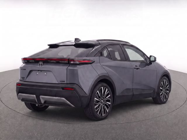 New 2026 Toyota C-HR AWD/4WD image 4