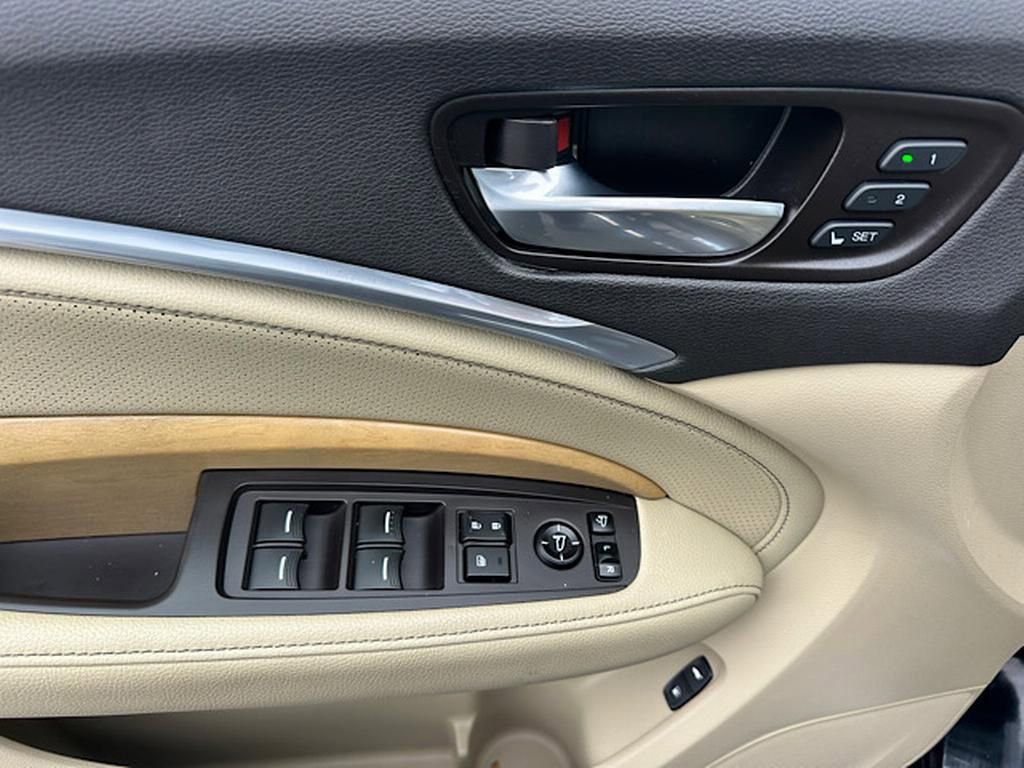Used 2019 Acura MDX SH-AWD w/ Technology Package image 19