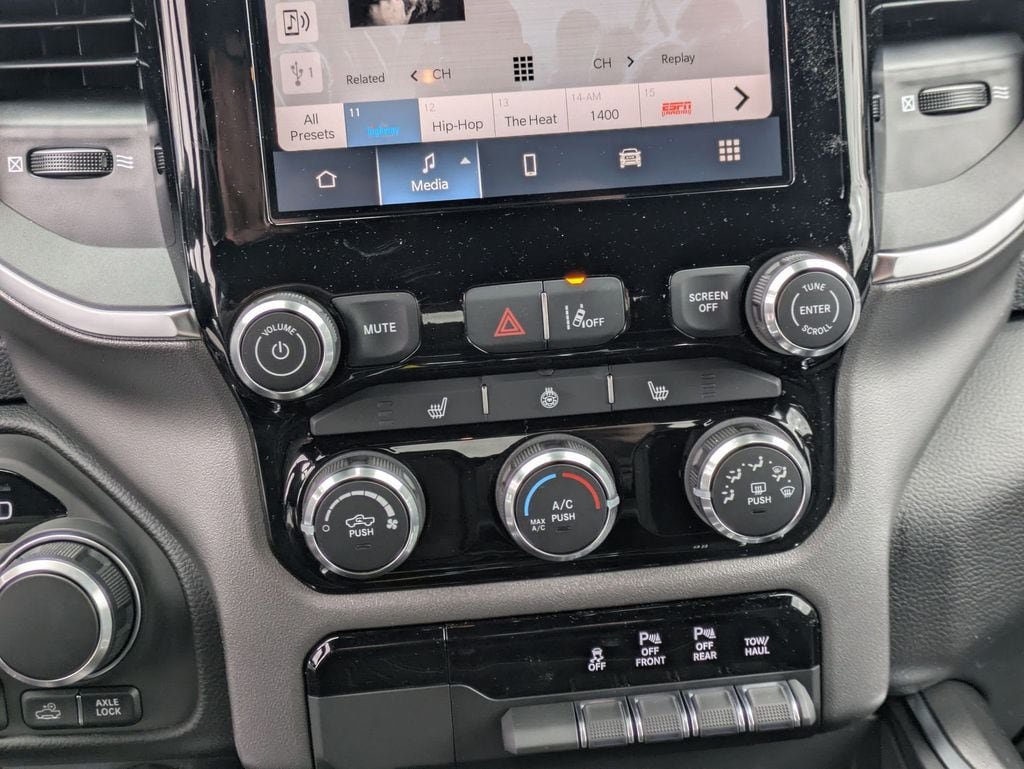 New 2026 RAM 1500 Big Horn AWD/4WD image 20