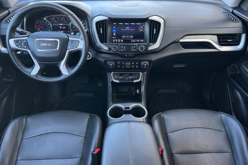 Used 2023 GMC Terrain SLT FWD image 15