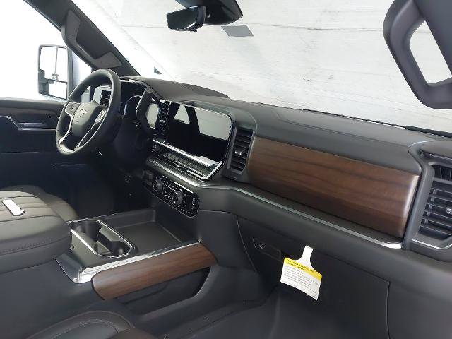 New 2026 Chevrolet Silverado 3500 High Country w/ High Country Premium Package AWD/4WD image 29