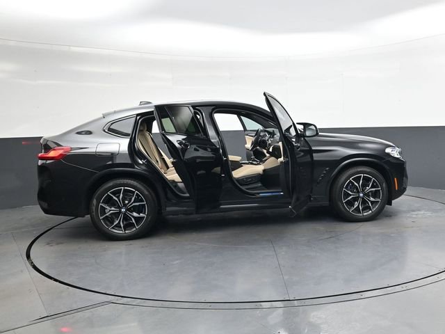 Used 2024 BMW X4 M40i w/ Premium Package image 35