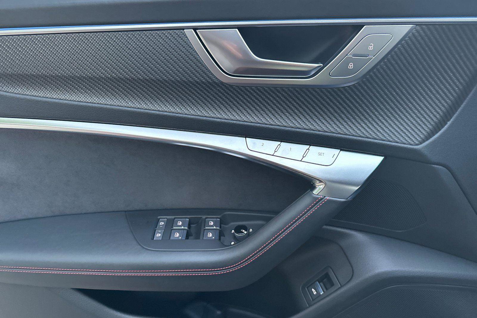 Certified 2022 Audi RS 6 image 11