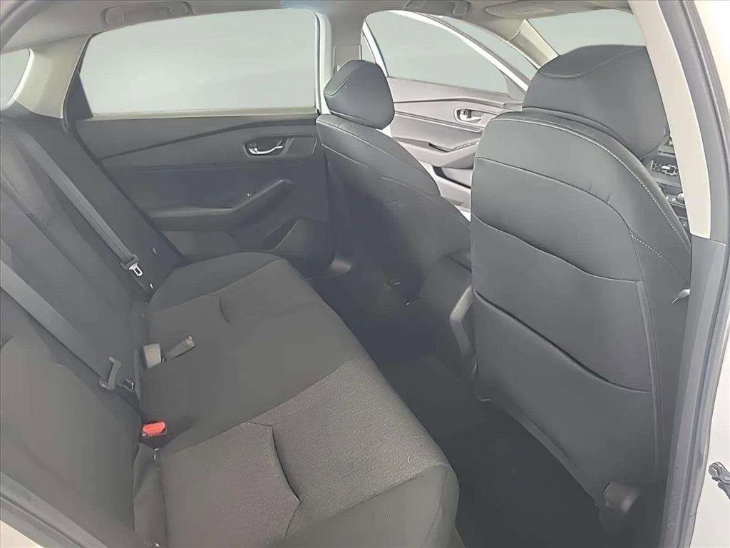 Used 2024 Honda Accord EX image 23