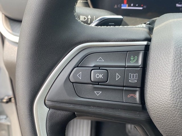 New 2025 Jeep Grand Cherokee L Altitude image 17