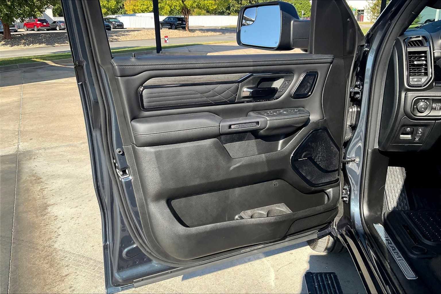 New 2026 RAM 1500 Limited image 10