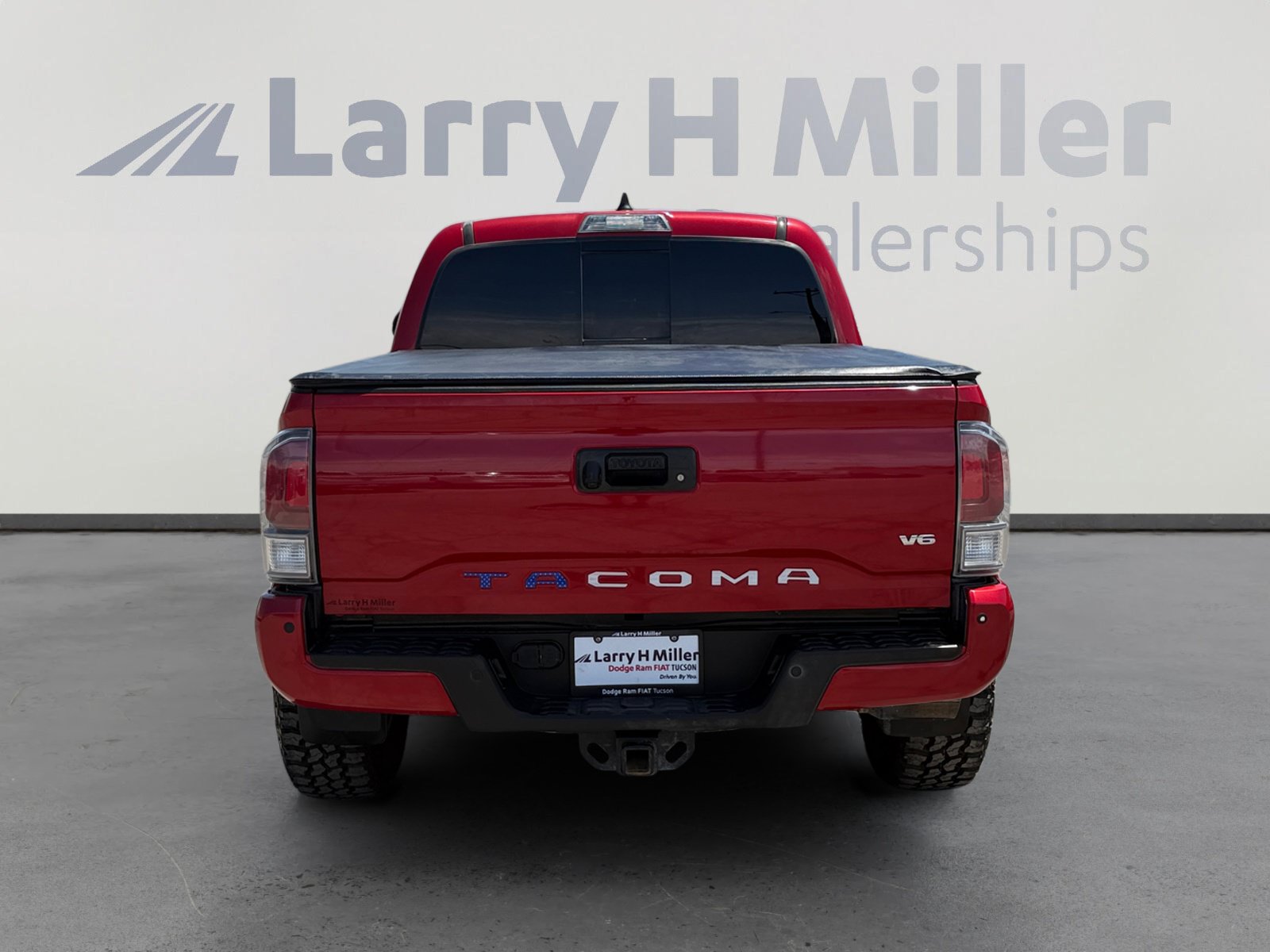 Used 2021 Toyota Tacoma TRD Off-Road w/ Technology Package RWD image 4