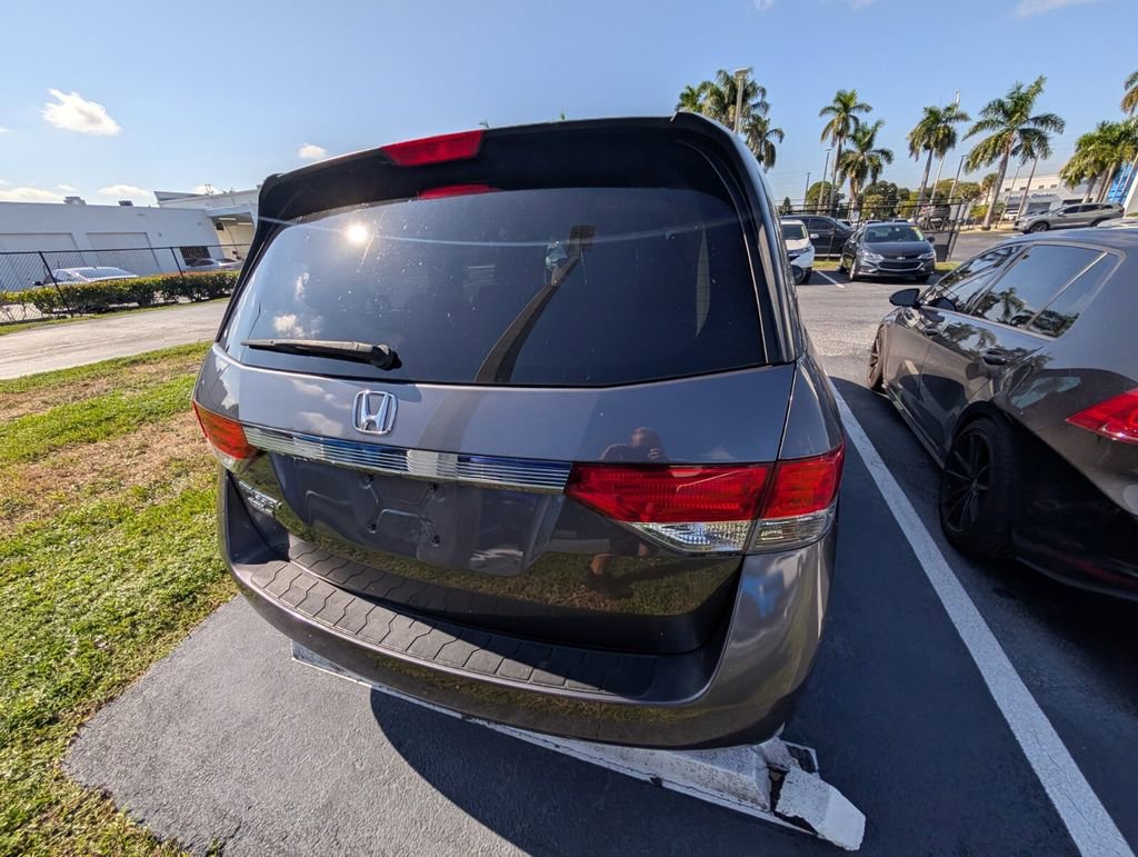 Used 2016 Honda Odyssey LX image 10