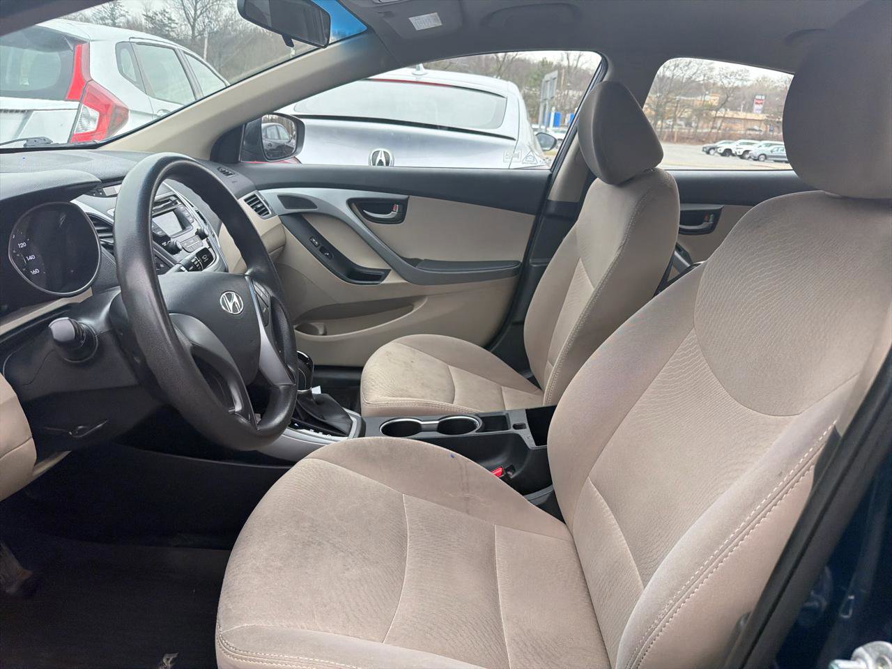 Used 2016 Hyundai Elantra SE image 17