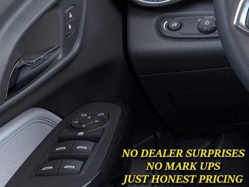 New 2026 Chevrolet Trax LT w/ LT Convenience Package FWD image 22