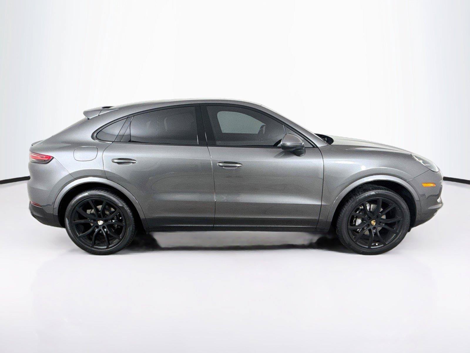 Used 2020 Porsche Cayenne AWD/4WD image 6