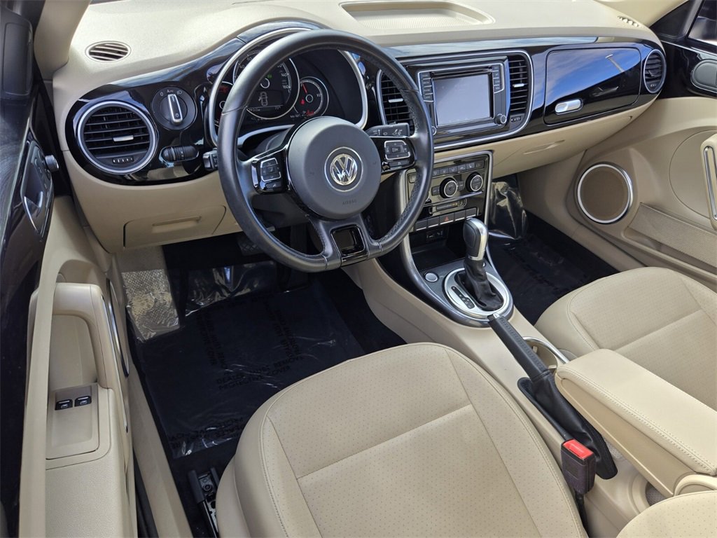 Used 2019 Volkswagen Beetle 2.0T SE image 11