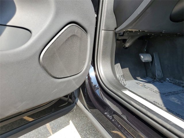 Used 2025 Volvo XC60 B5 Ultra w/ Protection Package Premier image 25