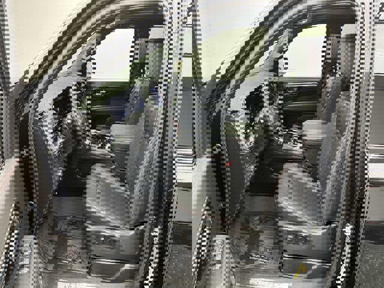 Certified 2025 Chevrolet Tahoe RST w/ RST Capability Package image 3