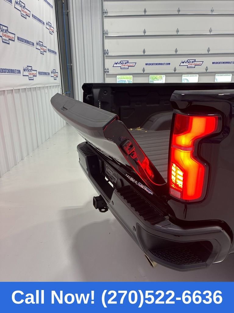 Used 2025 Chevrolet Silverado 2500 High Country w/ High Country Premium Package image 9