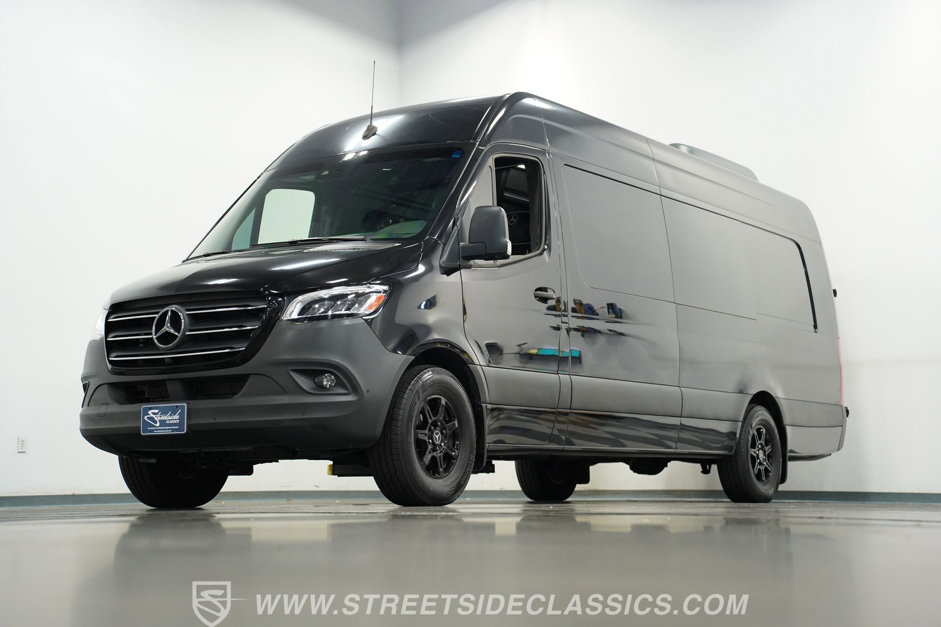 Used 2022 Mercedes-Benz Sprinter 2500 image 18