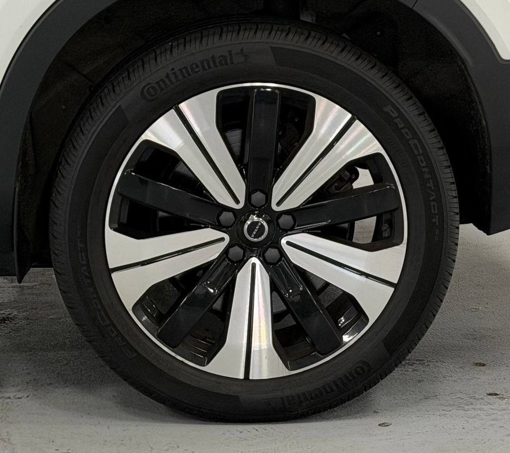Used 2023 Volvo C40 P8 Recharge Plus AWD/4WD image 8