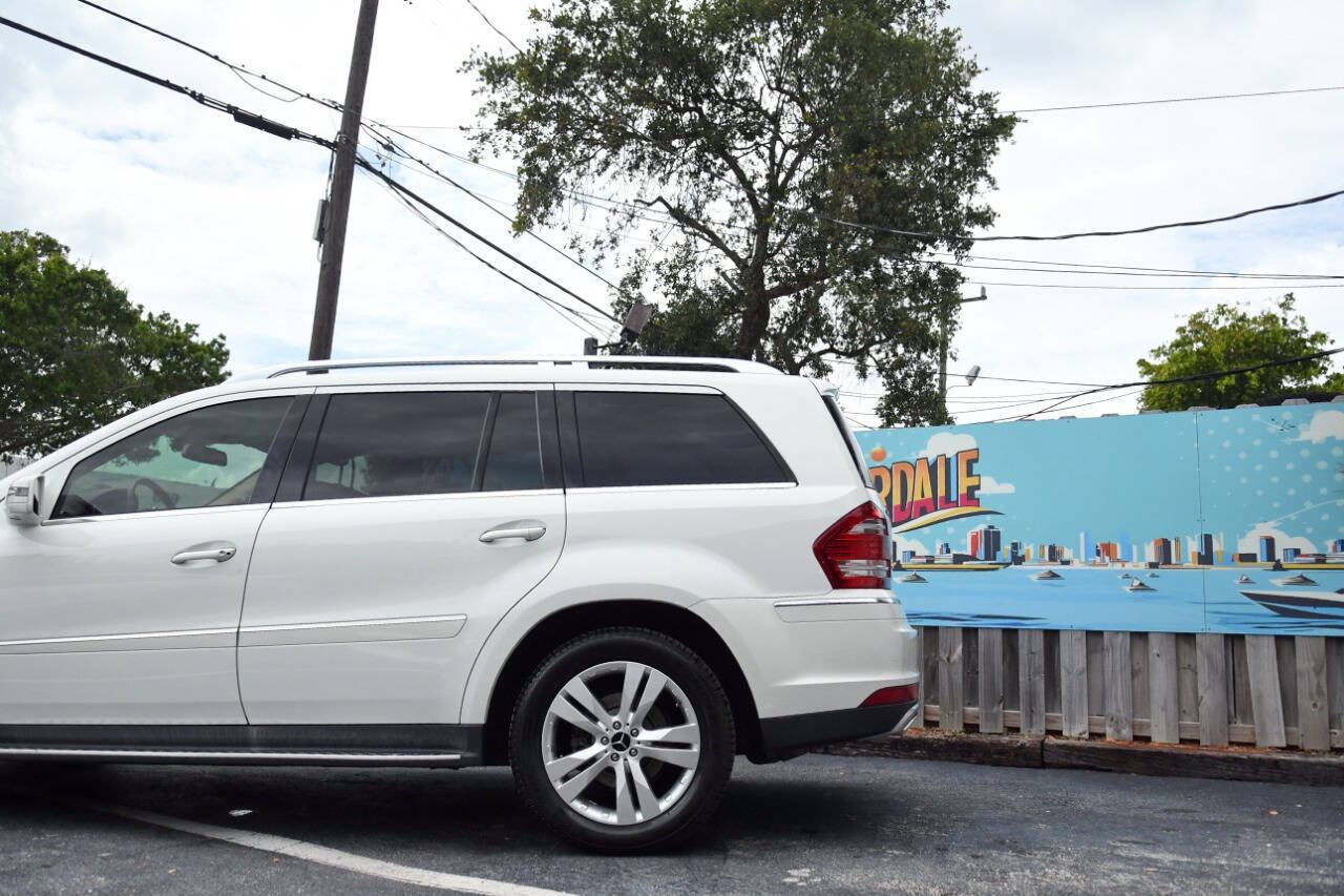 Used 2011 Mercedes-Benz GL 450 4MATIC image 8