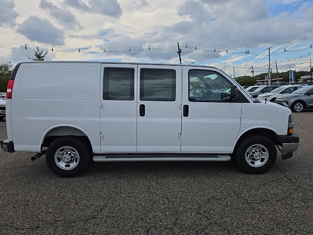 Certified 2025 Chevrolet Express 2500 w/ Driver Convenience Package RWD image 2