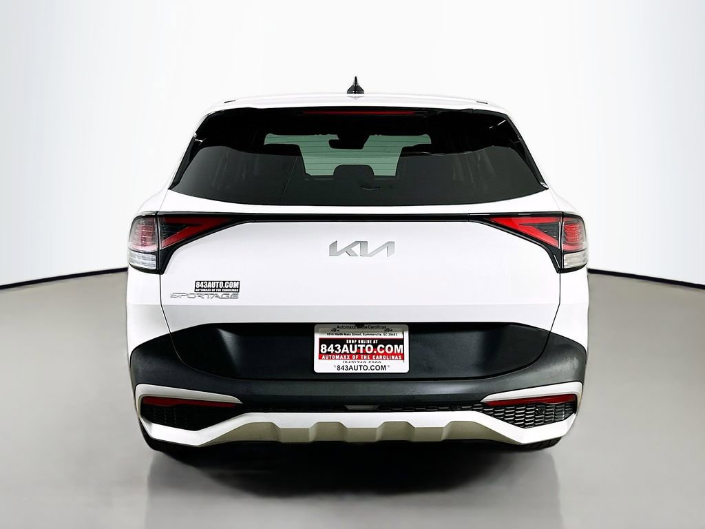 Used 2025 Kia Sportage EX image 6