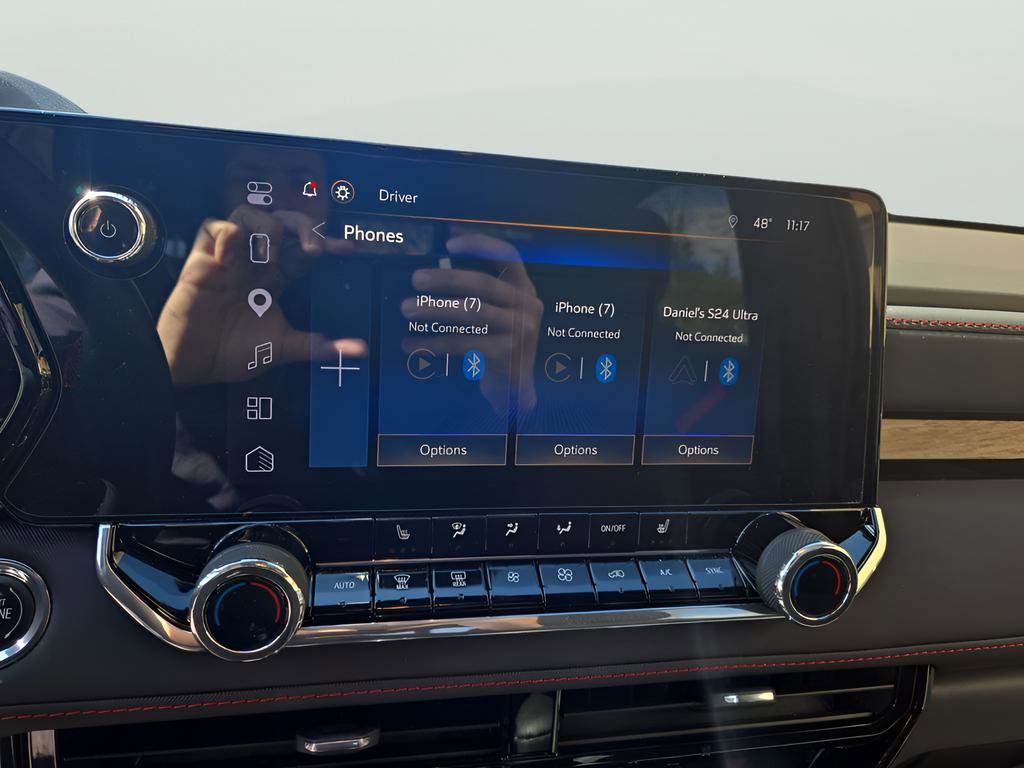 Used 2024 Chevrolet Colorado Z71 w/ Z71 Convenience Package 2 image 33