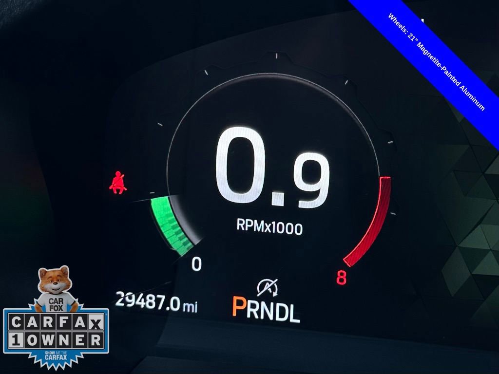 Used 2025 Ford Explorer ST-Line w/ ST-Line Street Pack image 14