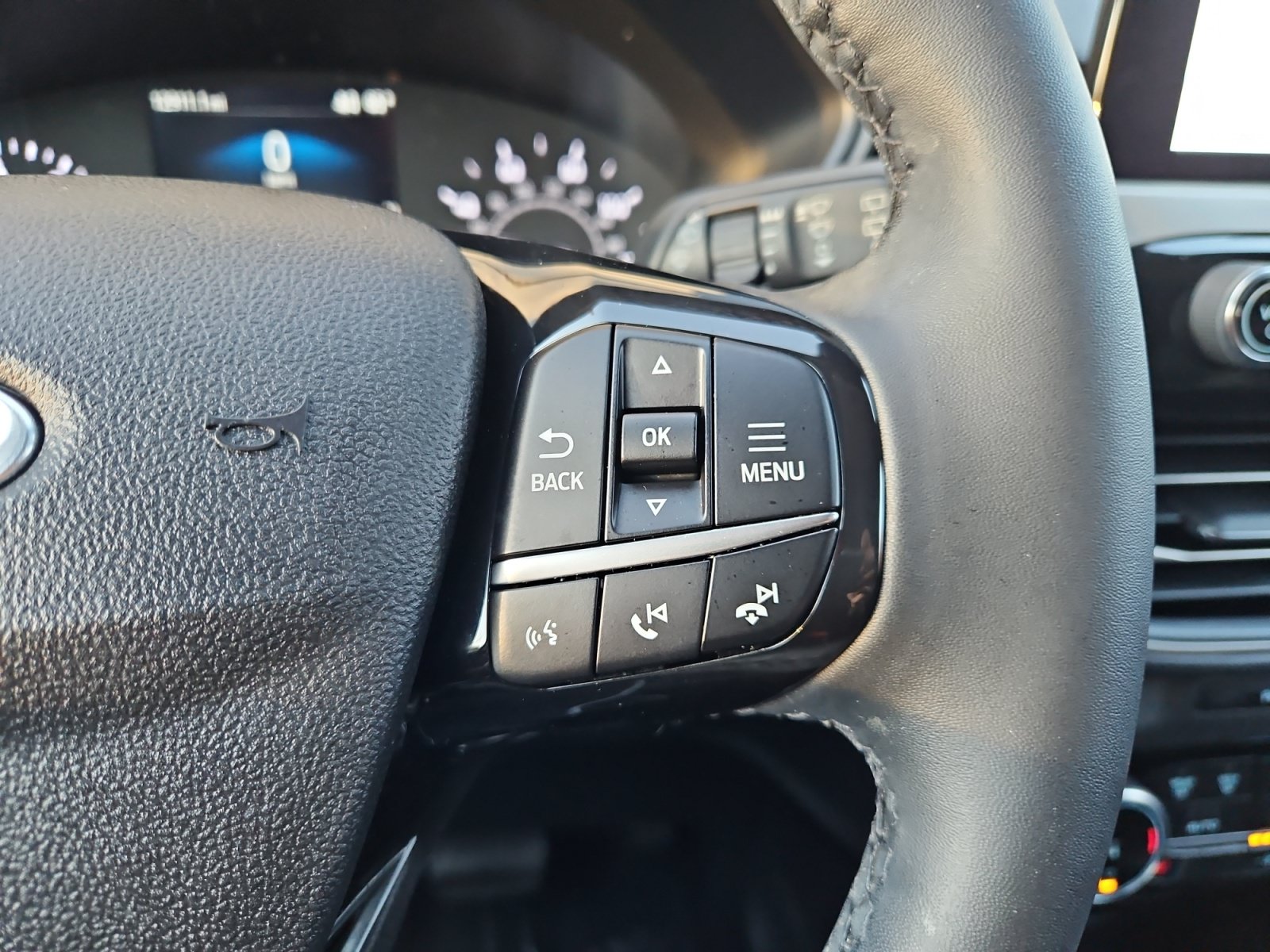 Used 2022 Ford Escape SEL FWD image 24
