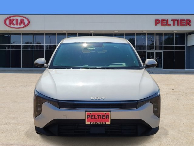New 2026 Kia K4 FWD image 2
