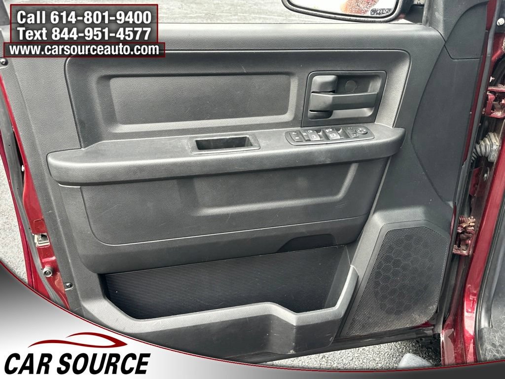 Used 2016 RAM 1500 Express AWD/4WD image 11