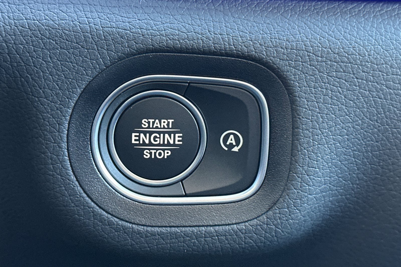 New 2026 Mercedes-Benz GLS 450 4MATIC image 23