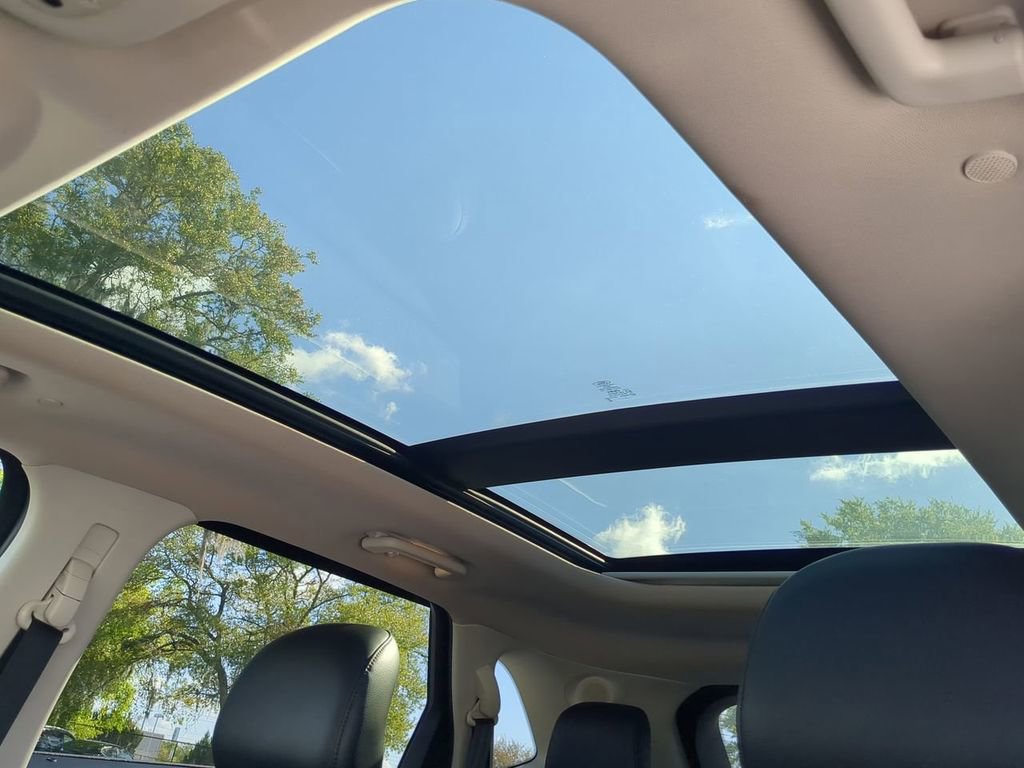 Used 2018 Ford Edge Sport w/ Equipment Group 401A AWD/4WD image 20