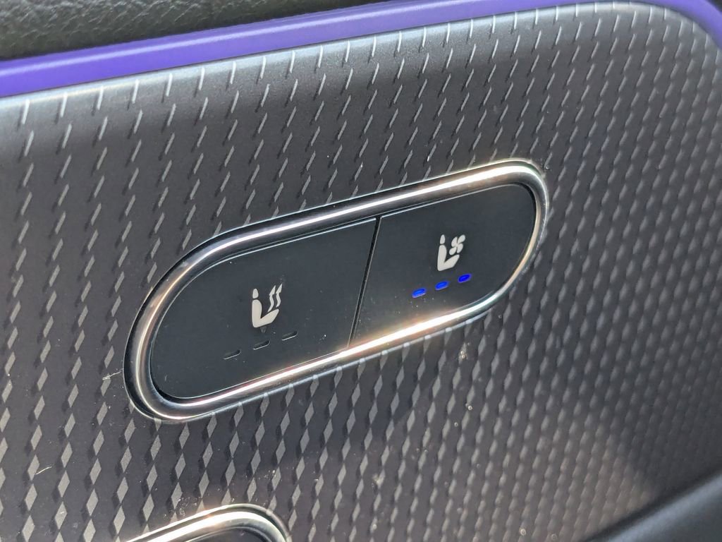 New 2022 Mercedes-Benz GLA 250 4MATIC image 11