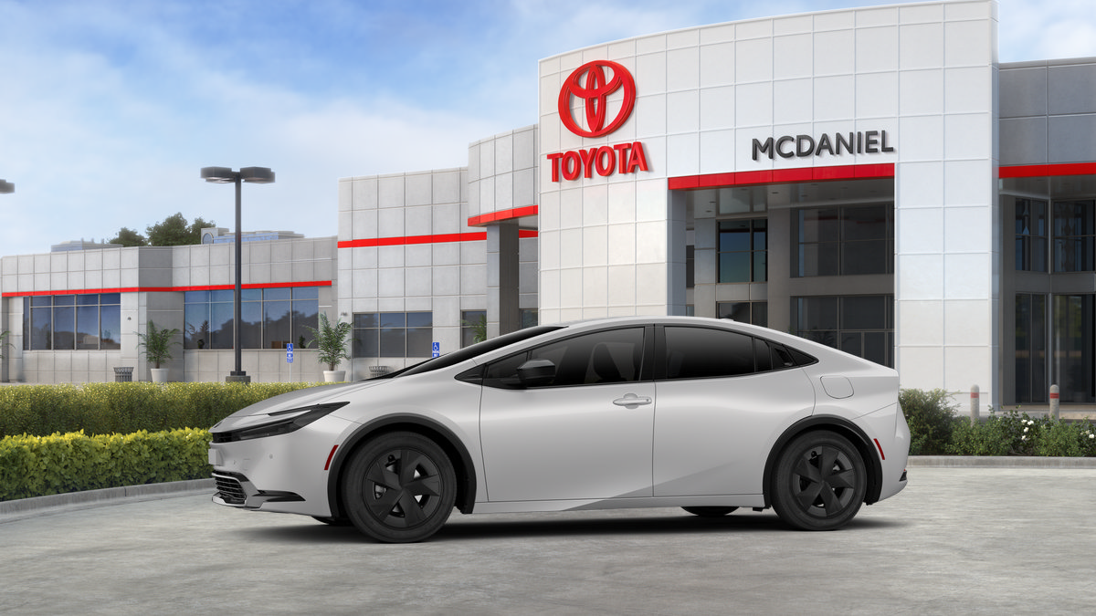 New 2026 Toyota Prius LE FWD image 5