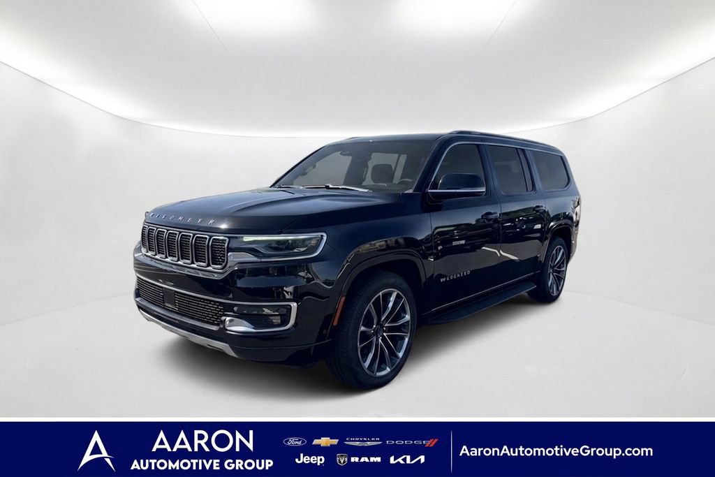 Used 2023 Jeep Wagoneer L Series II w/ Premium Group I AWD/4WD image 1