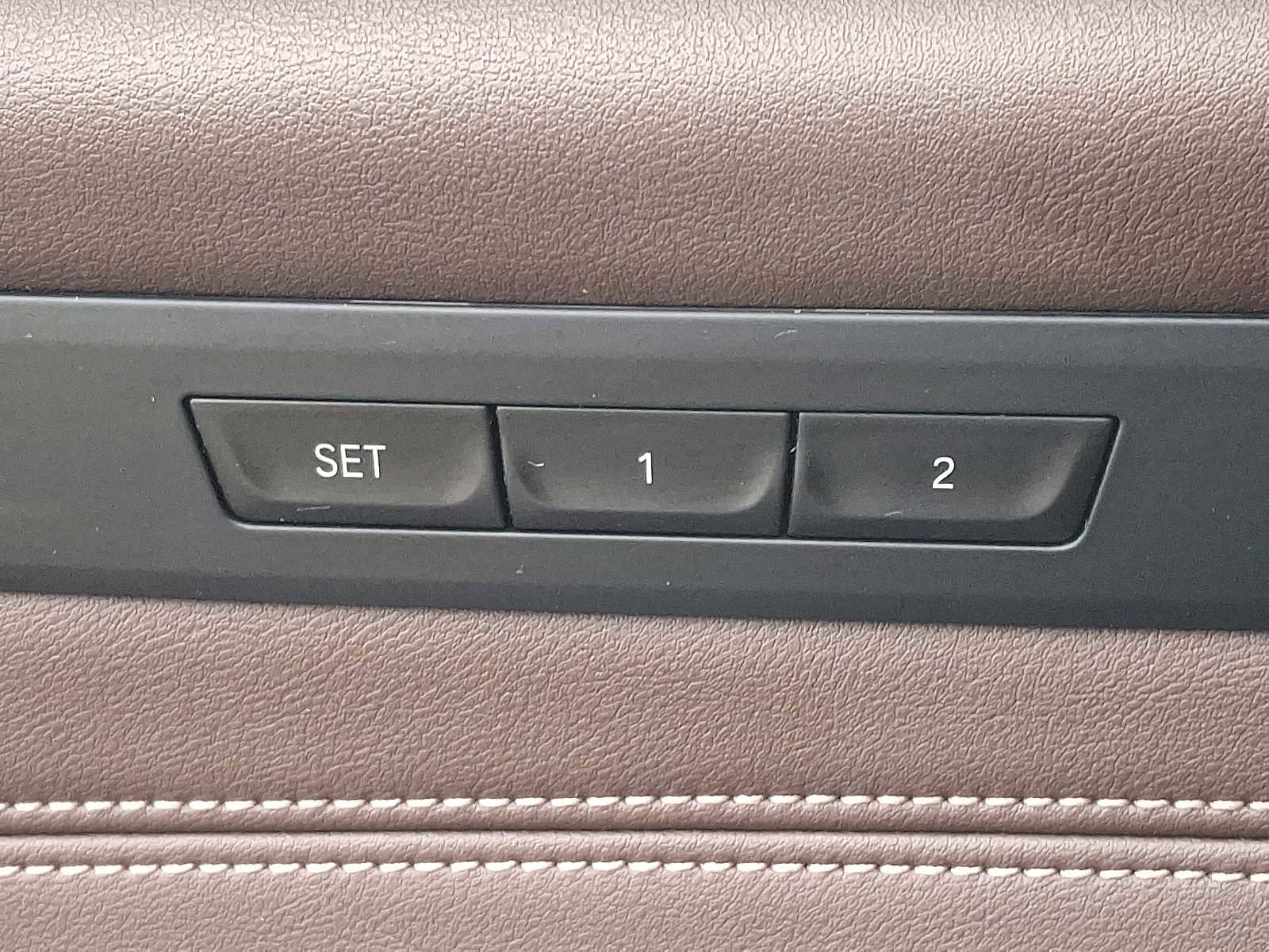 Certified 2022 BMW 540i xDrive w/ M Sport Package image 26