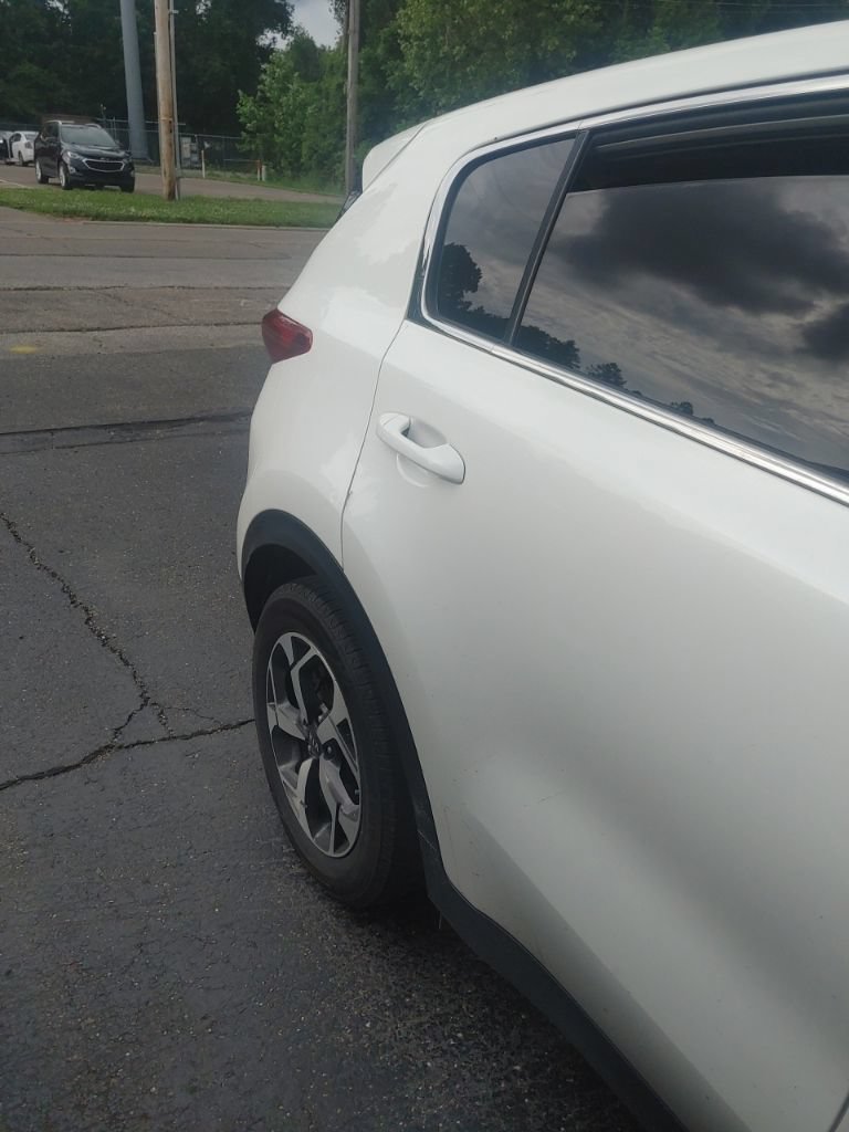 Used 2021 Kia Sportage LX FWD image 4