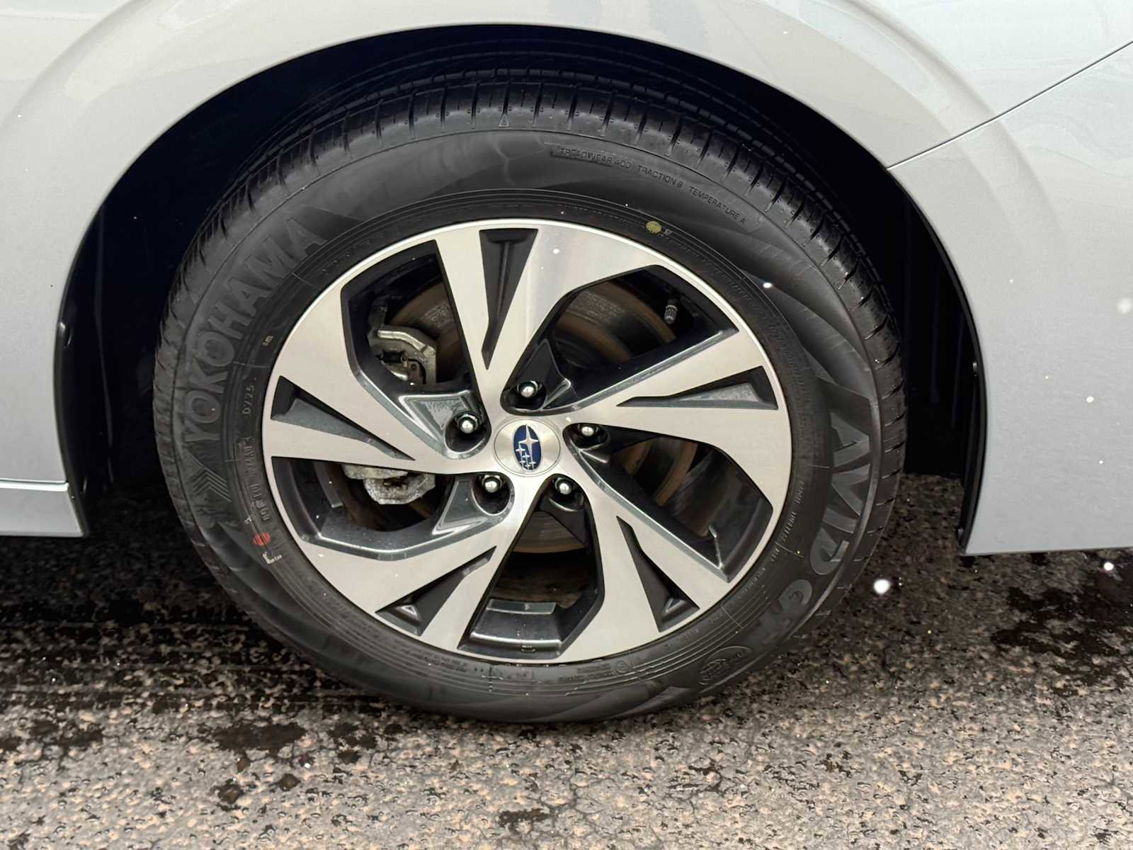 Certified 2025 Subaru Legacy Premium w/ Popular Package #1A AWD/4WD image 8