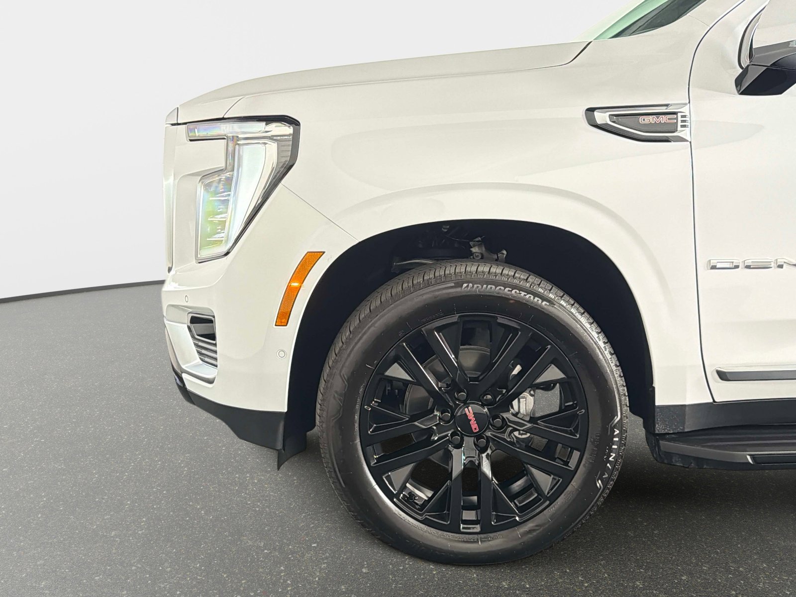 Used 2026 GMC Yukon Denali image 13