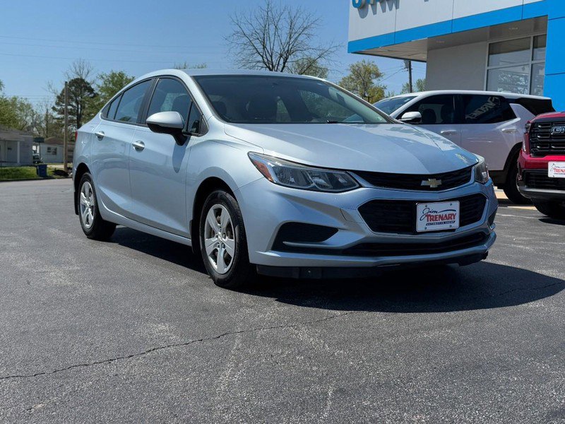 Used 2017 Chevrolet Cruze LS FWD video 2