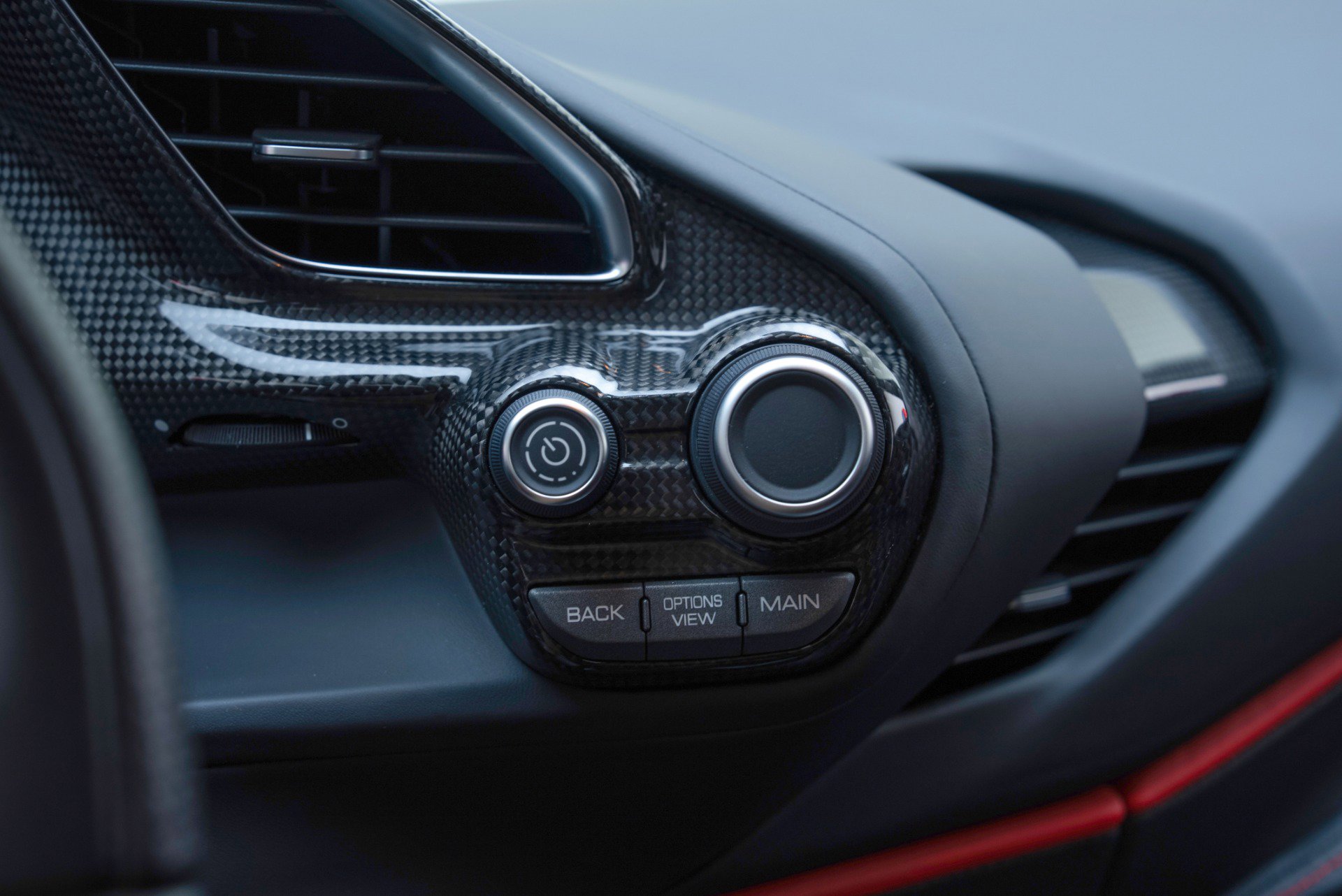 Used 2020 Ferrari 488 Pista Coupe RWD image 70