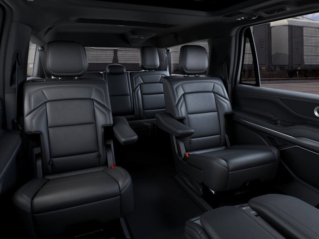 New 2027 Lincoln Navigator L Reserve w/ Jet Appearance Package AWD/4WD image 11