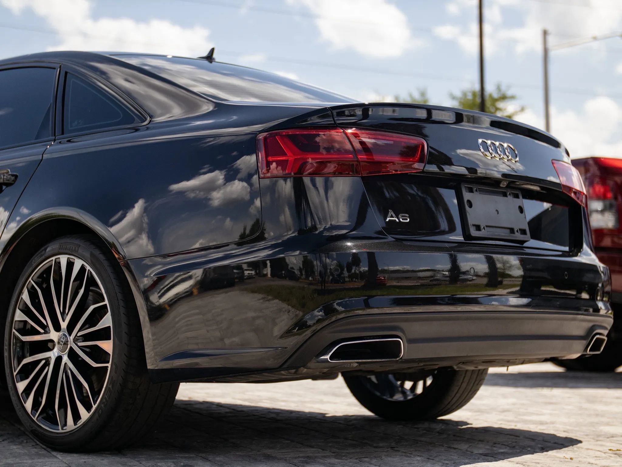 Used 2018 Audi A6 2.0T Premium w/ 20" Black Optic Package FWD image 12