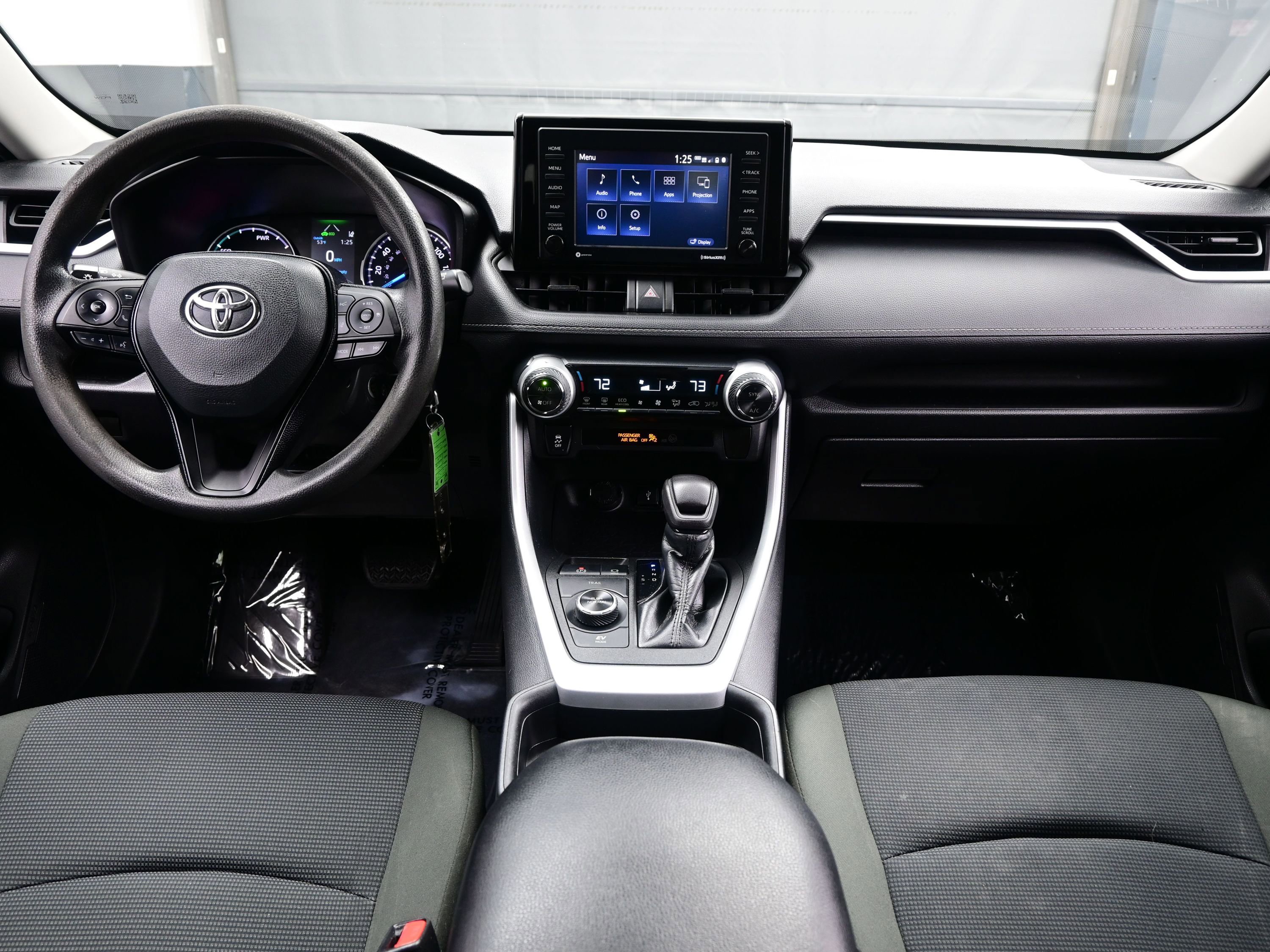 Used 2021 Toyota RAV4 LE AWD/4WD image 16