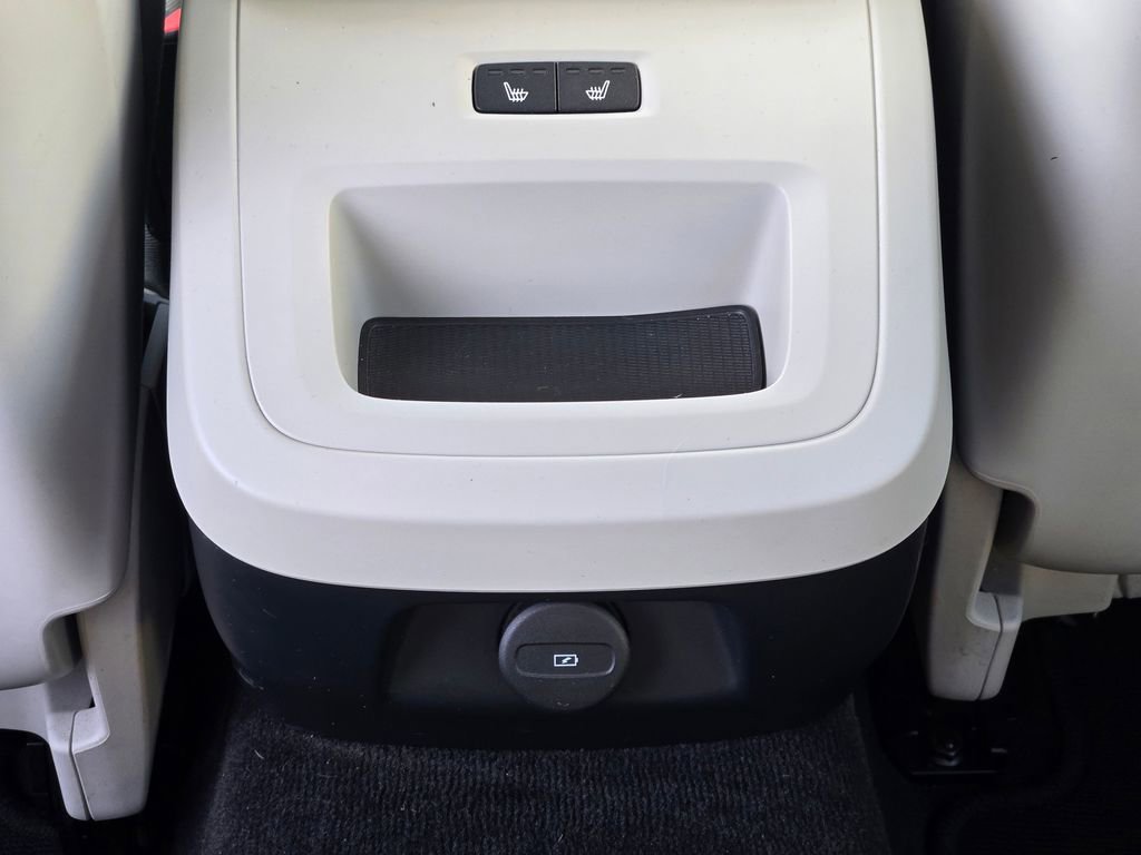 Used 2024 Volvo S60 B5 Core image 25