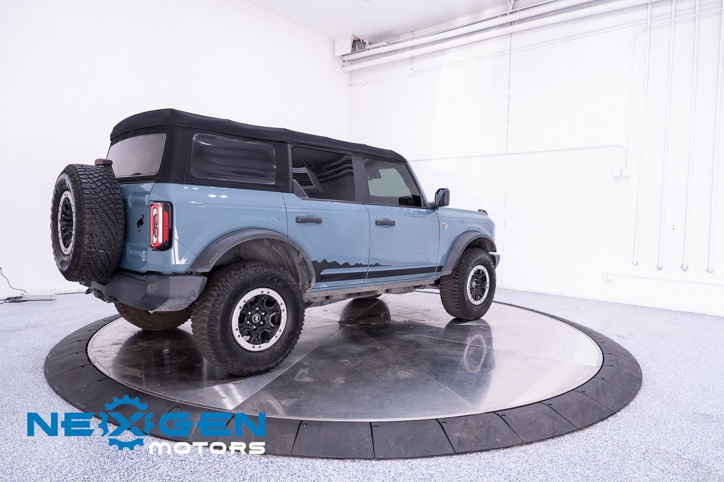 Used 2022 Ford Bronco Wildtrak image 32