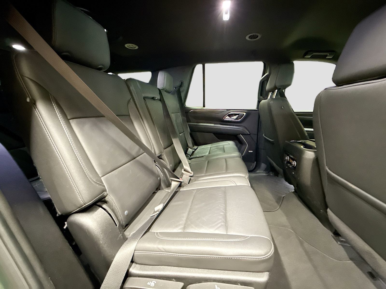 Used 2024 Chevrolet Tahoe LT AWD/4WD image 31