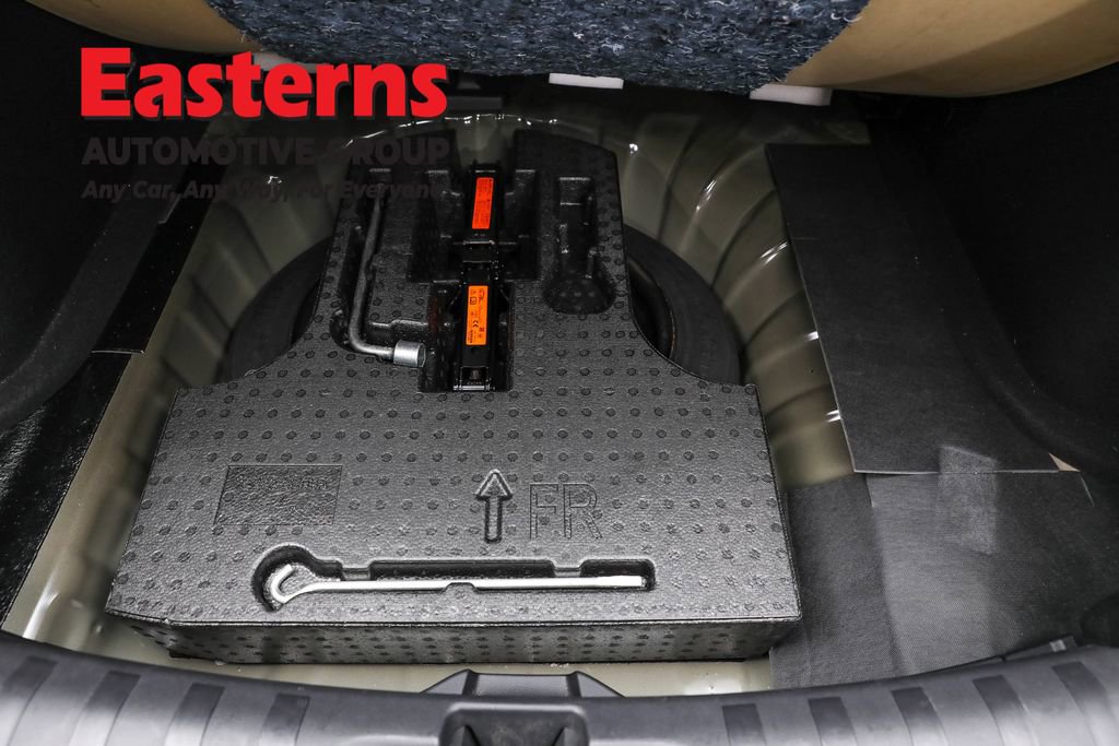 Used 2024 Nissan Kicks SR image 22