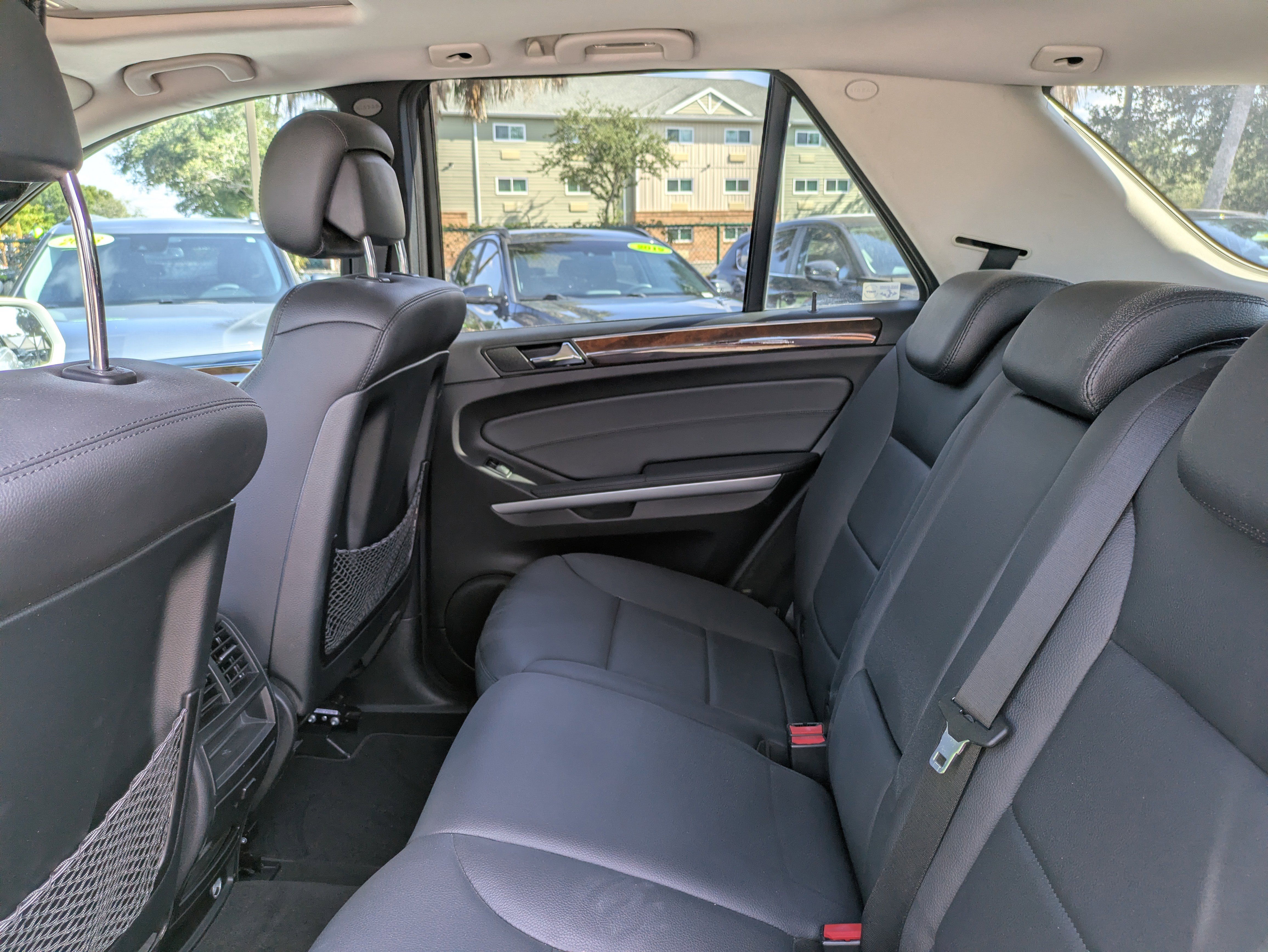 Used 2010 Mercedes-Benz ML 350 2WD image 16