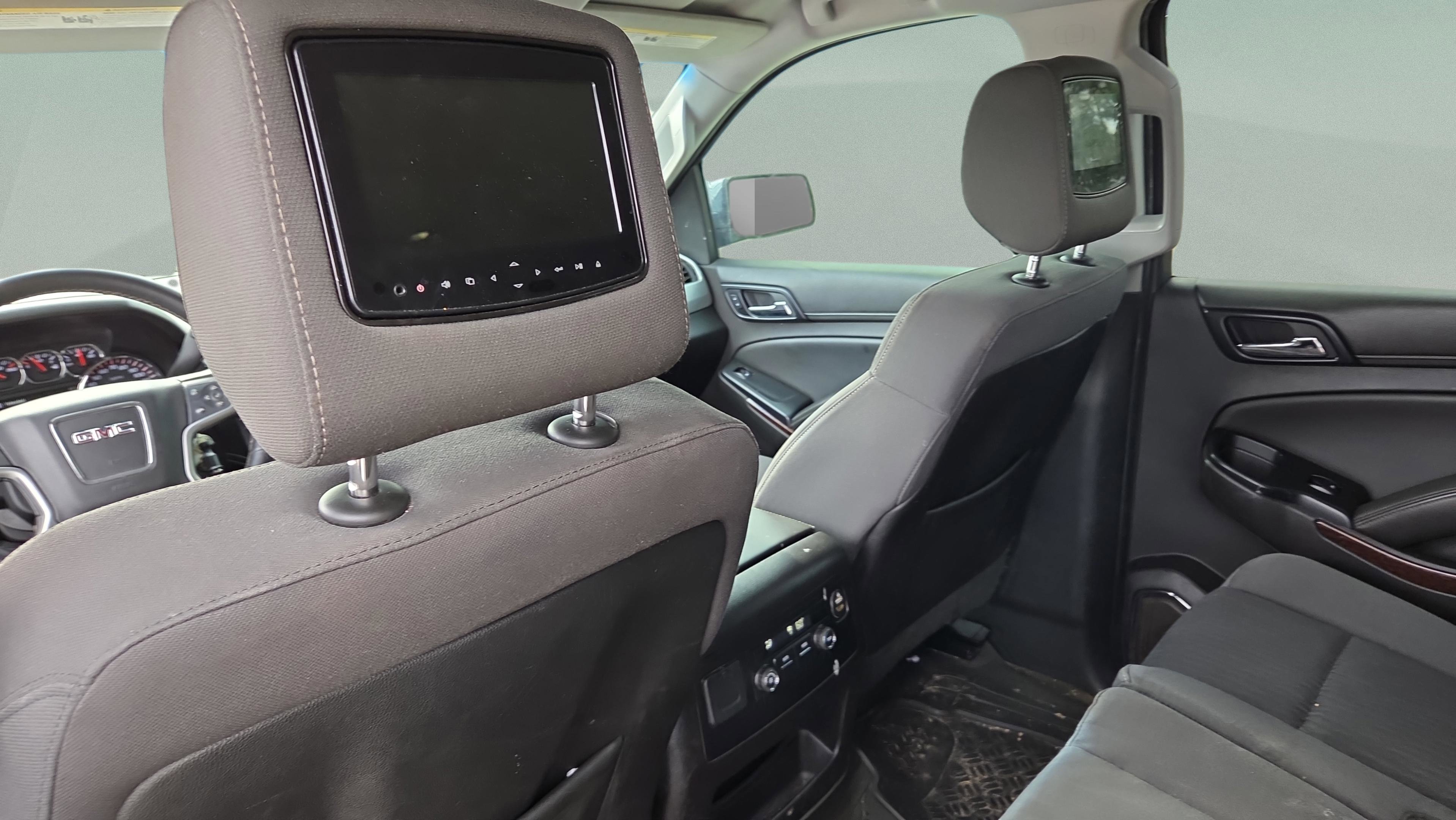 Used 2015 GMC Yukon SLE RWD image 12