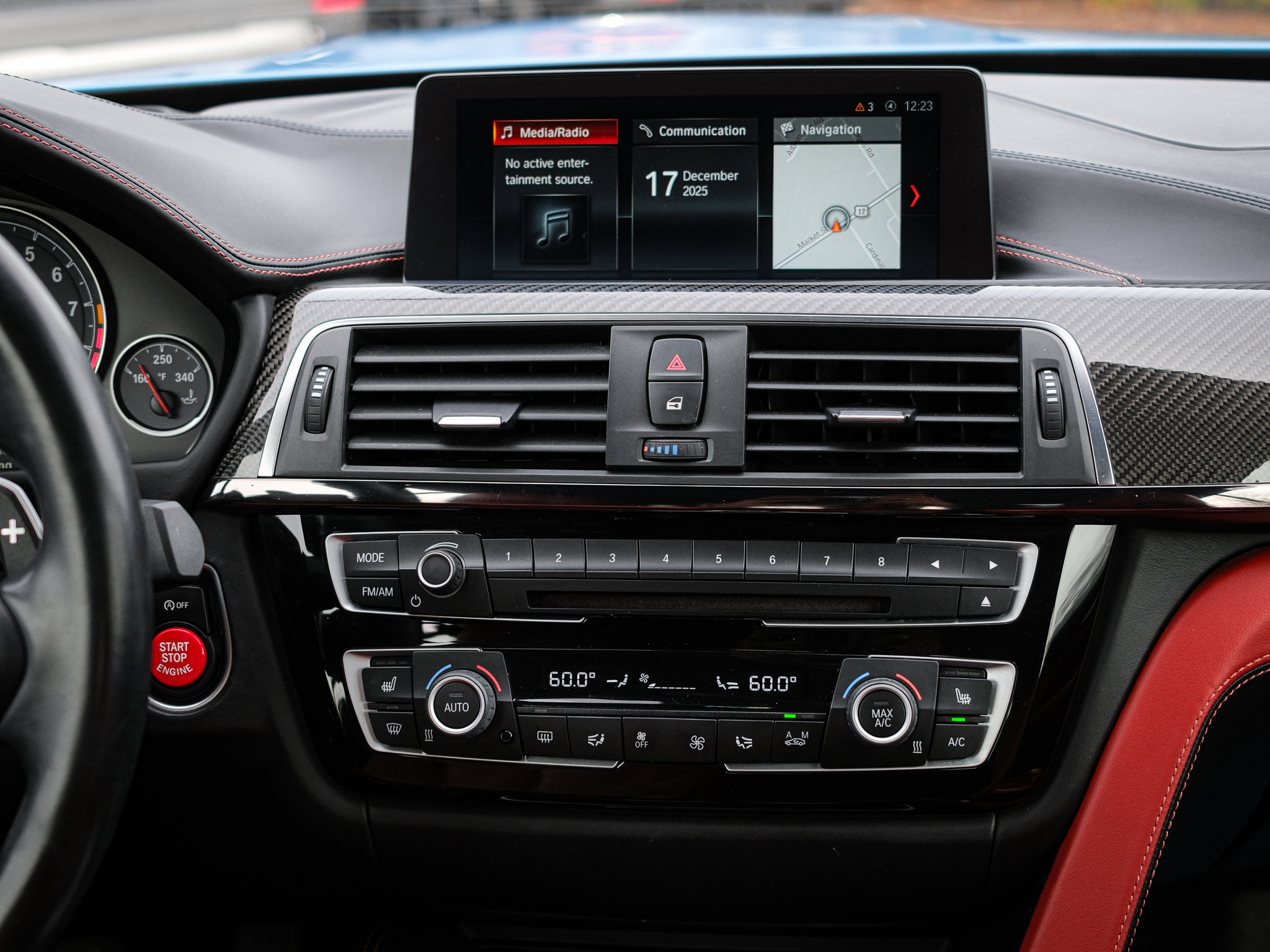 Used 2018 BMW M4 Convertible image 28